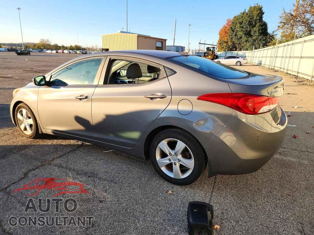 HYUNDAI ELANTRA 2013 - 5NPDH4AE6DH227472