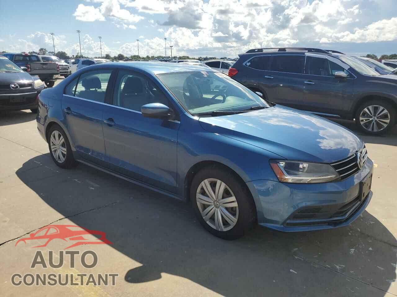 VOLKSWAGEN JETTA 2017 - 3VW2B7AJ2HM404622