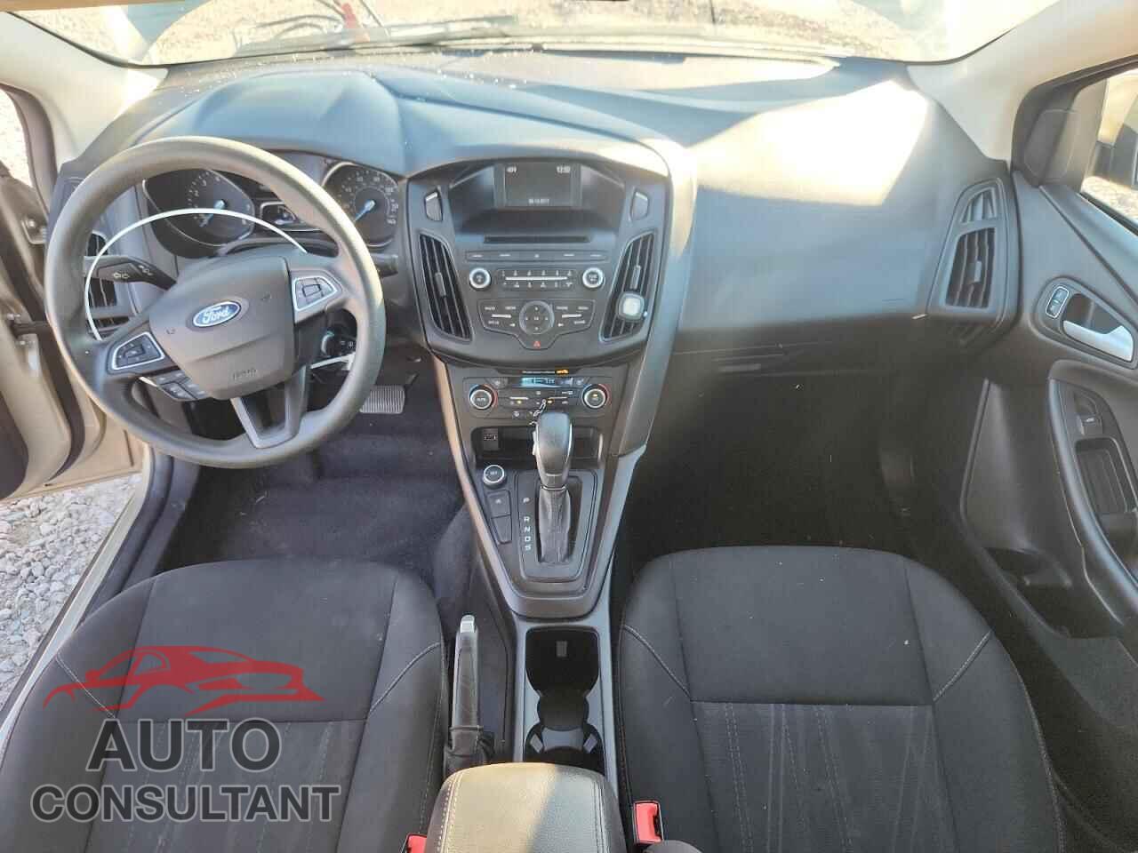 FORD FOCUS 2017 - 1FADP3FE4HL309746