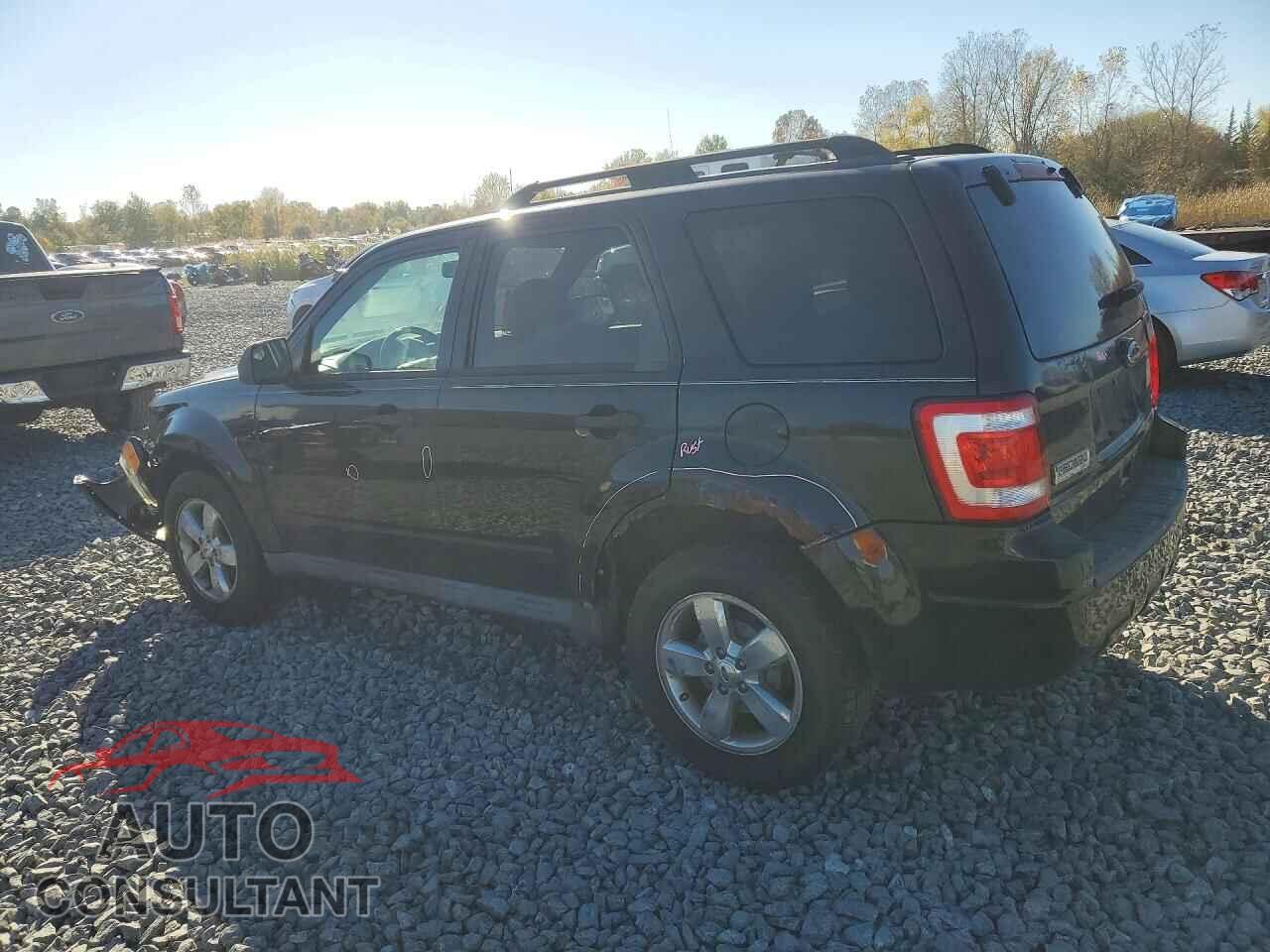 FORD ESCAPE 2011 - 1FMCU9DG1BKA73331