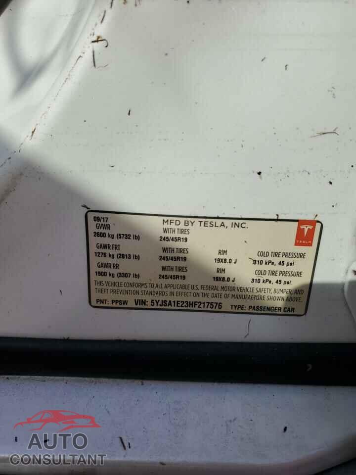 TESLA MODEL S 2017 - 5YJSA1E23HF217576