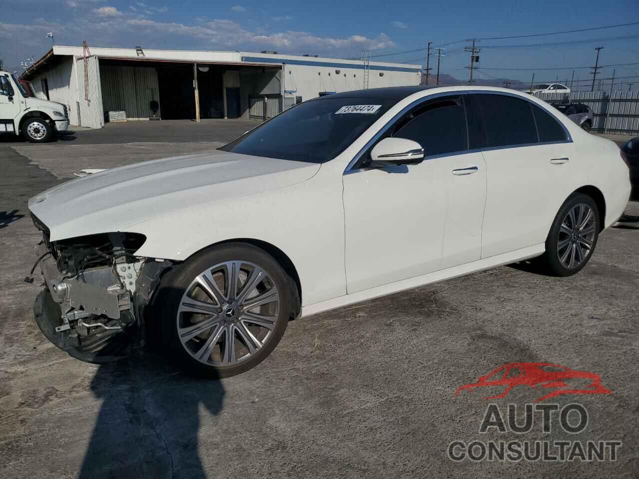 MERCEDES-BENZ E-CLASS 2022 - W1KZF8DB5NB097889