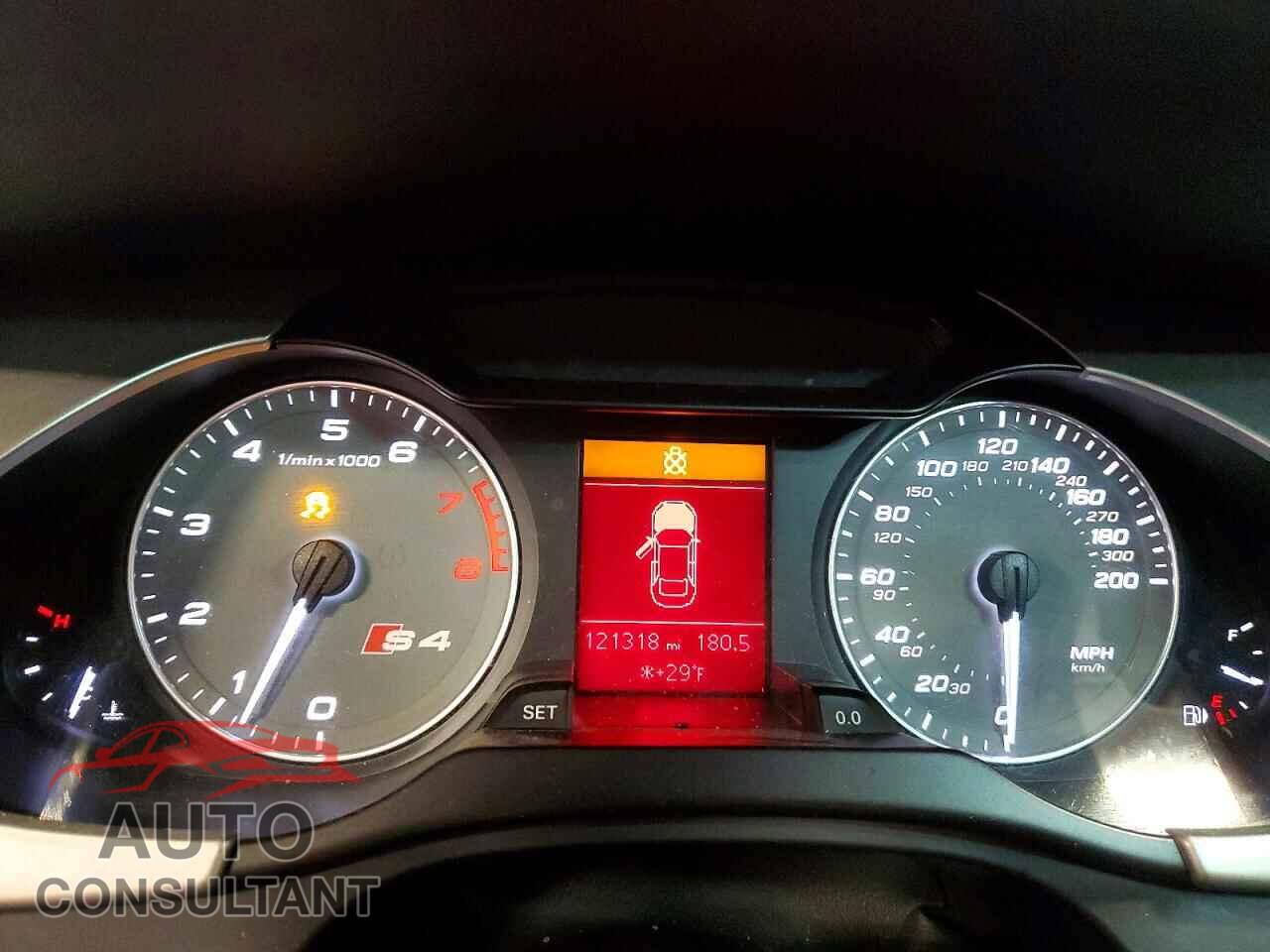 AUDI S4/RS4 2012 - WAUDGAFL2CA081941