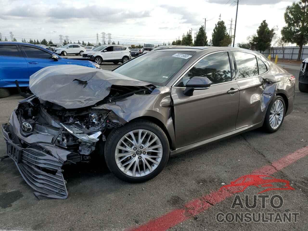 TOYOTA CAMRY 2018 - 4T1BZ1HK3JU002678