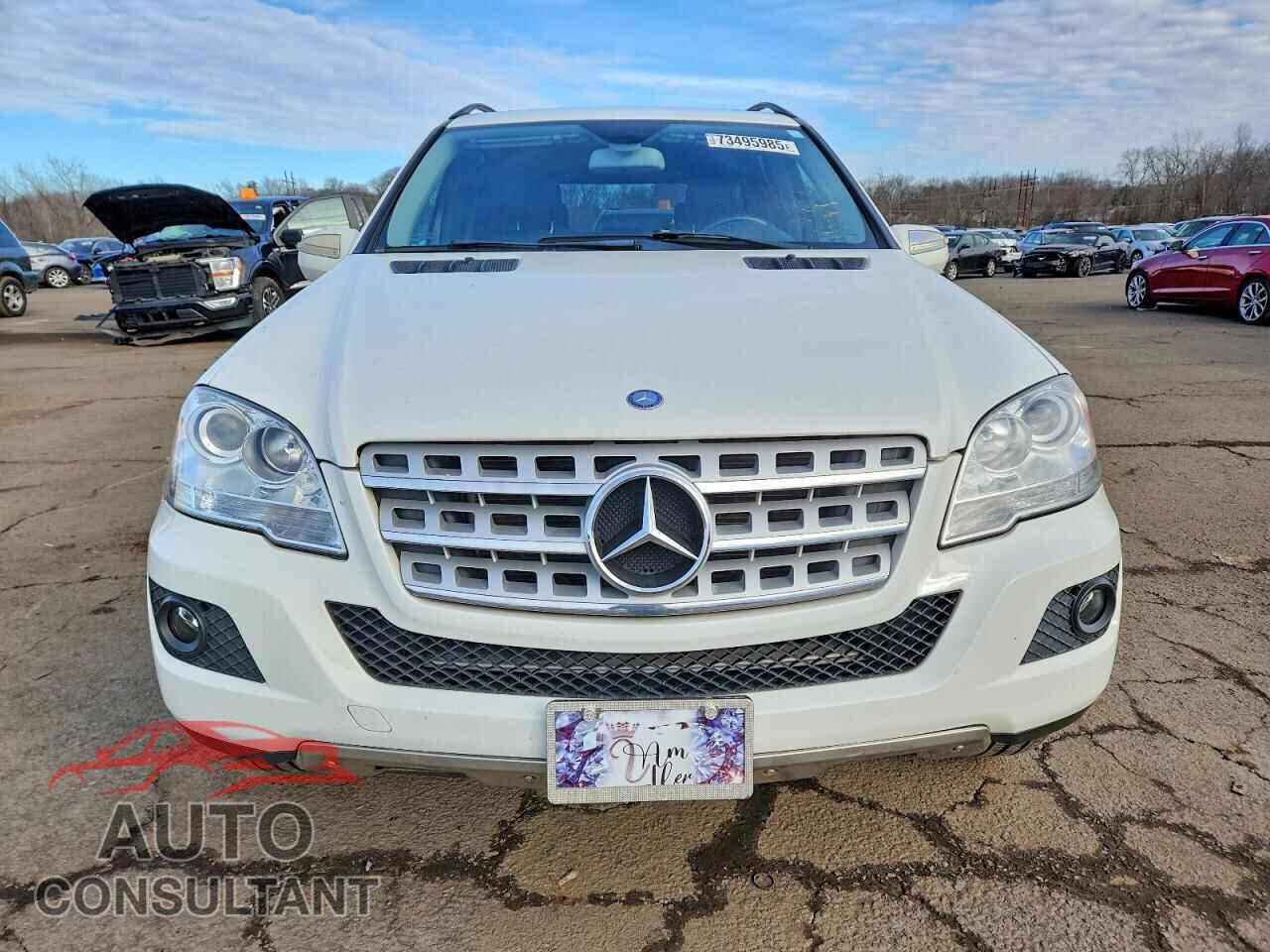 MERCEDES-BENZ M-CLASS 2009 - 4JGBB86E89A518915