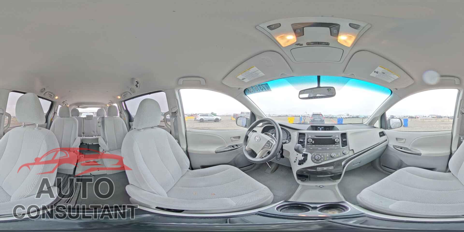 TOYOTA SIENNA 2011 - 5TDKK3DC7BS037006