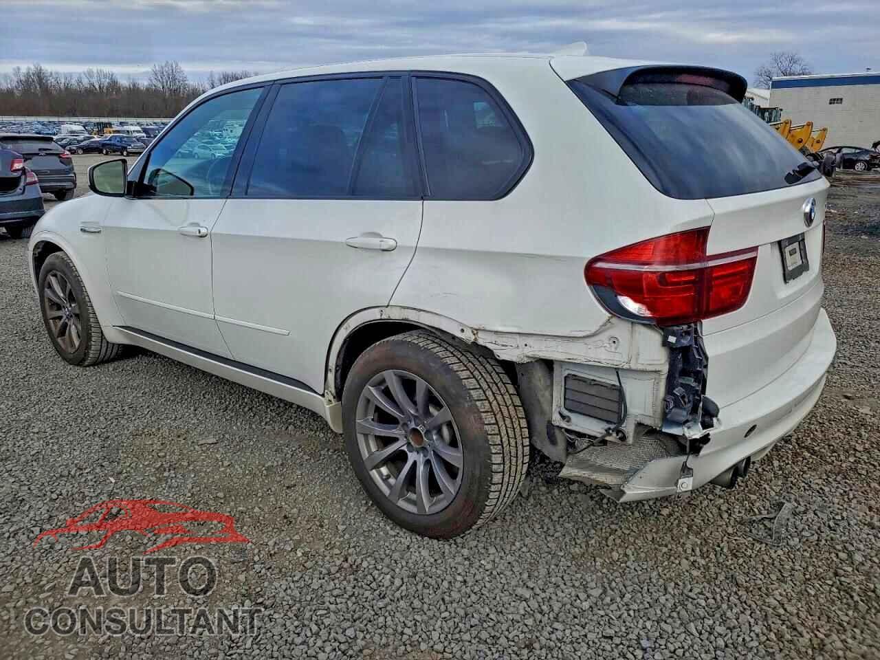 BMW X5 2013 - 5YMGY0C51D0C11576