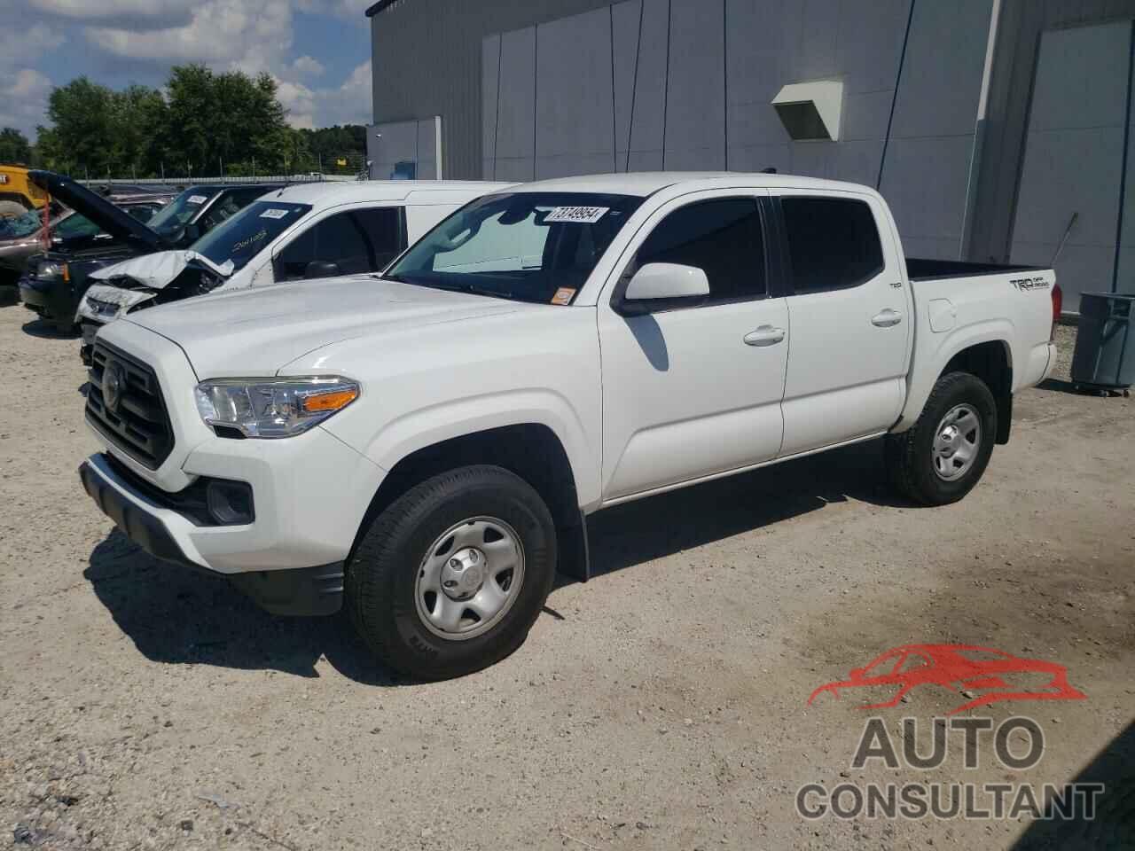 TOYOTA TACOMA 2019 - 5TFAX5GN0KX155558