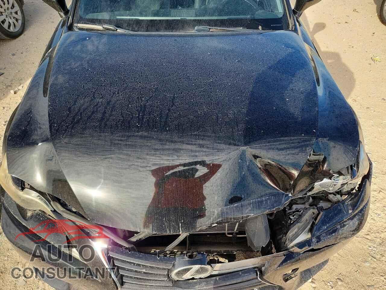 LEXUS IS 2014 - JTHBF1D24E5027607