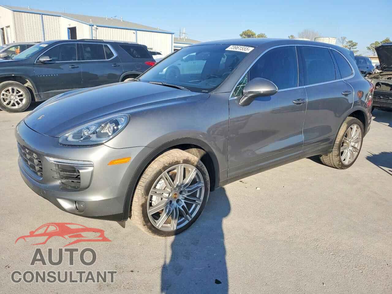 PORSCHE CAYENNE 2016 - WP1AB2A27GLA93648