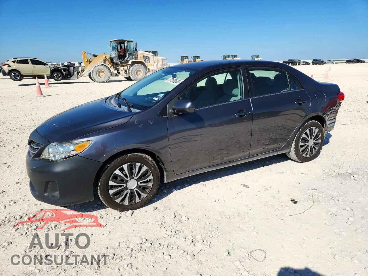 TOYOTA COROLLA 2013 - 5YFBU4EE8DP206199