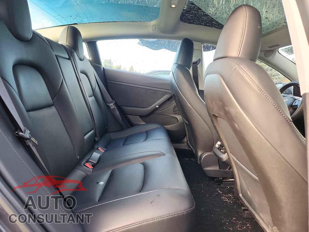 TESLA MODEL 3 2023 - 5YJ3E1EA8PF694373