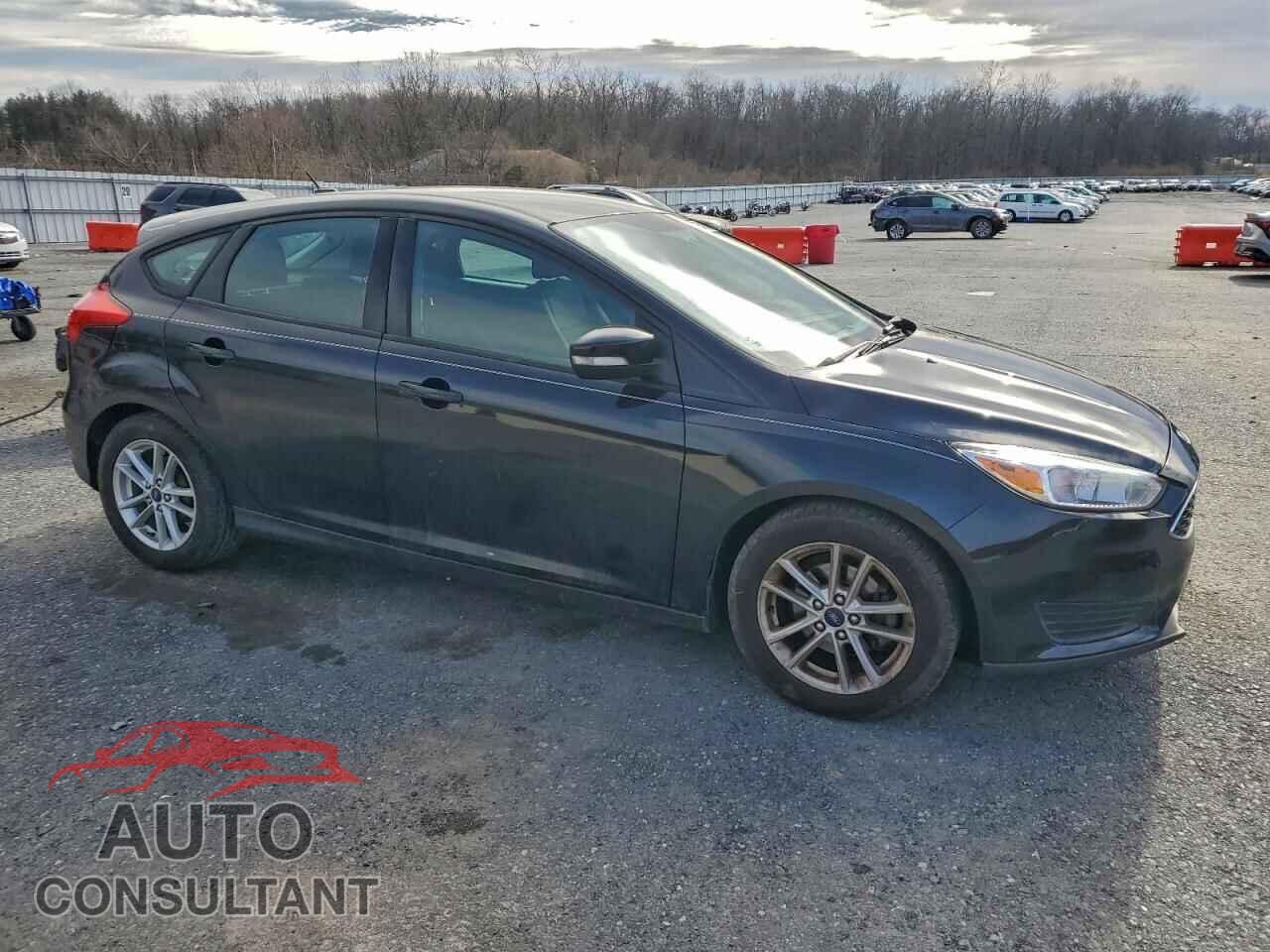 FORD FOCUS 2017 - 1FADP3K23HL216888