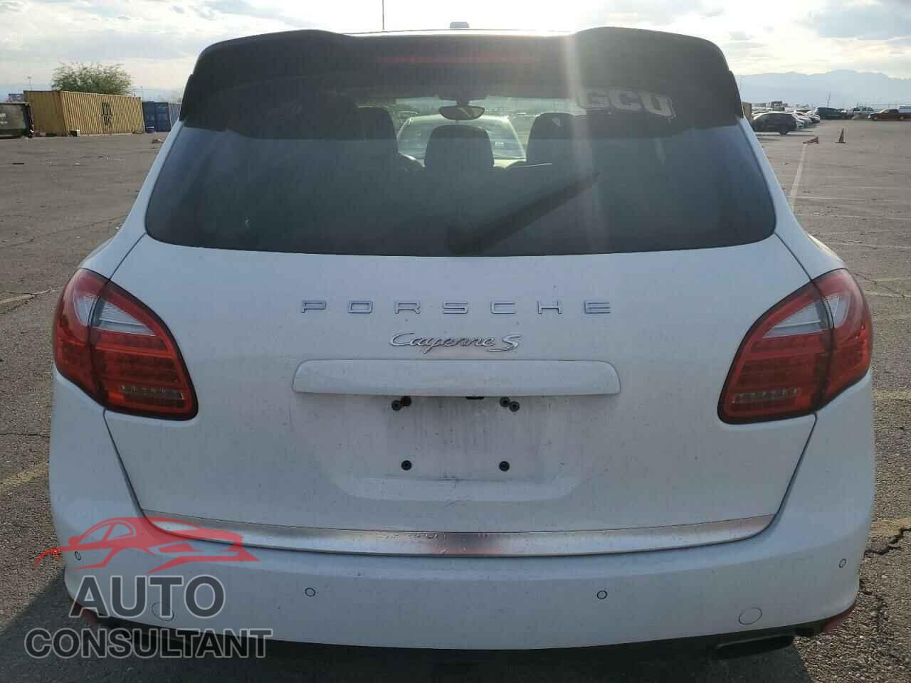 PORSCHE CAYENNE 2013 - WP1AE2A21DLA16101