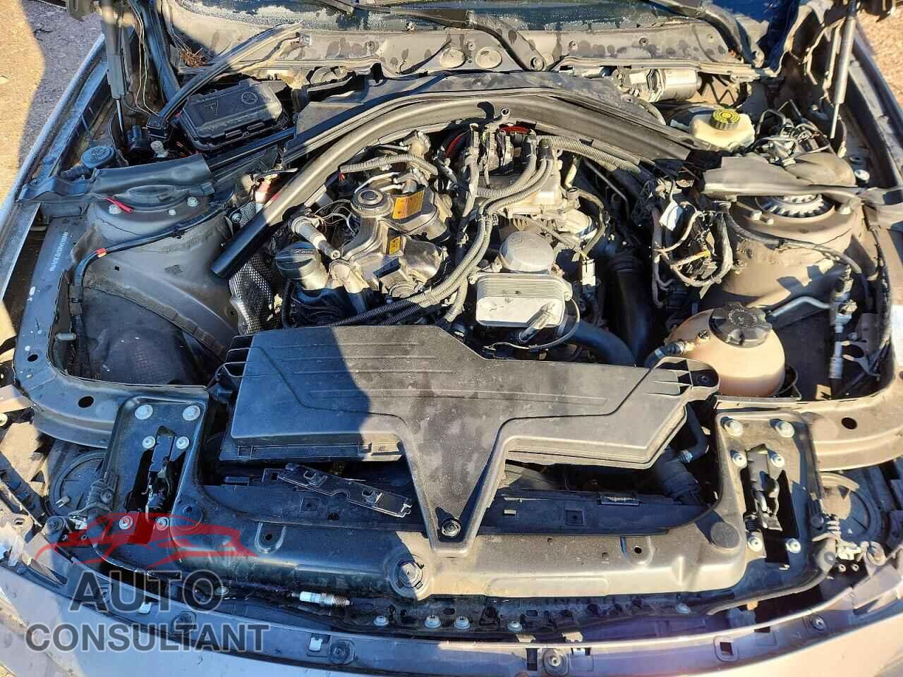 BMW 3 SERIES 2012 - WBA3A5C57CF257511