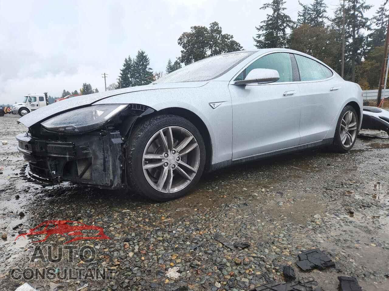 TESLA MODEL S 2016 - 5YJSA1E25GF131149
