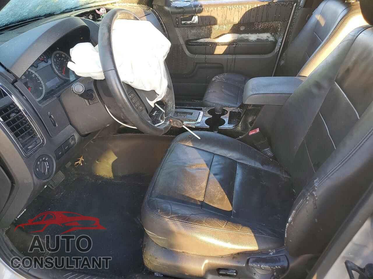 FORD ESCAPE 2010 - 1FMCU9EGXAKC22347