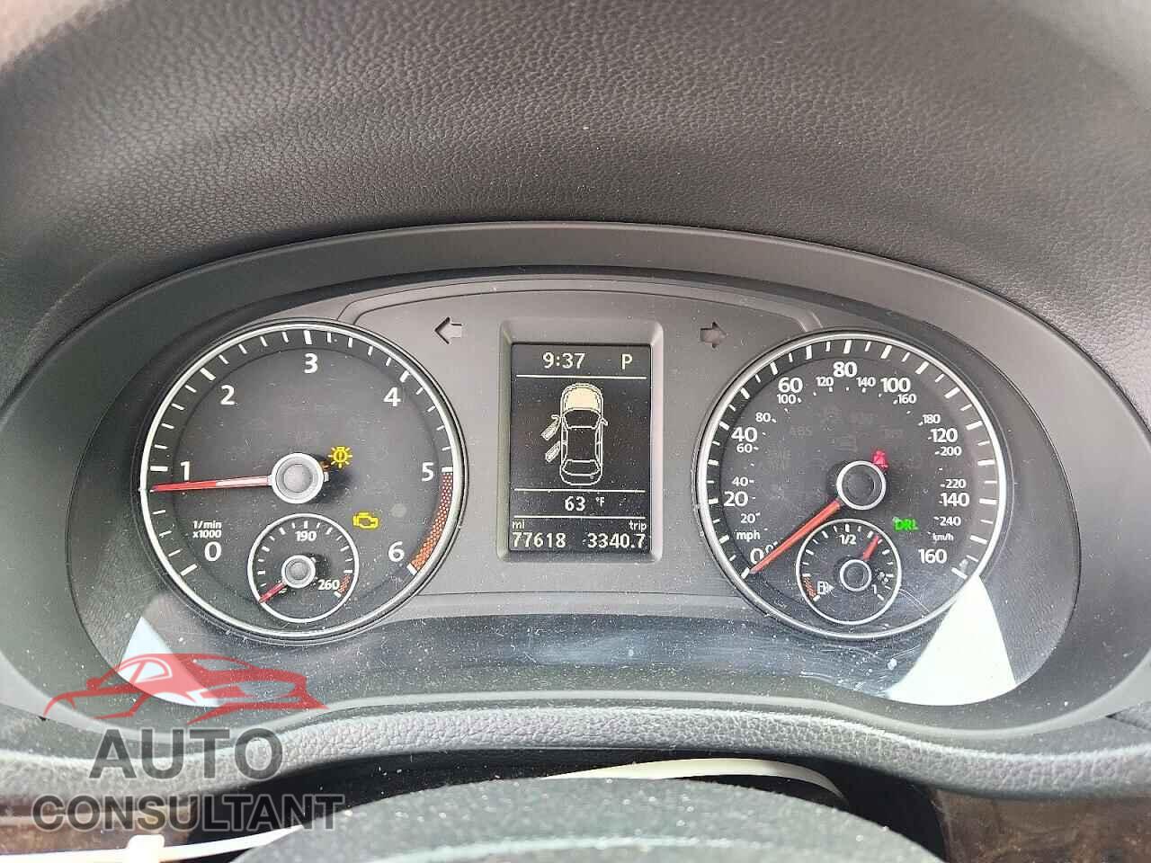 VOLKSWAGEN PASSAT 2014 - 1VWCN7A37EC098690