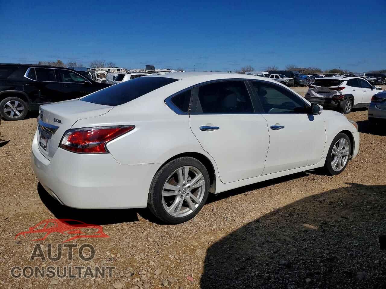 NISSAN ALTIMA 2014 - 1N4BL3AP8EC149054