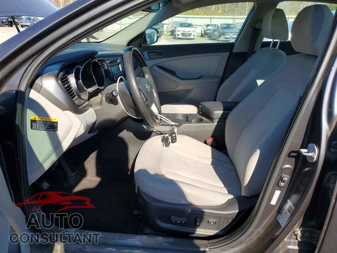 KIA OPTIMA 2011 - KNAGM4A76B5157900