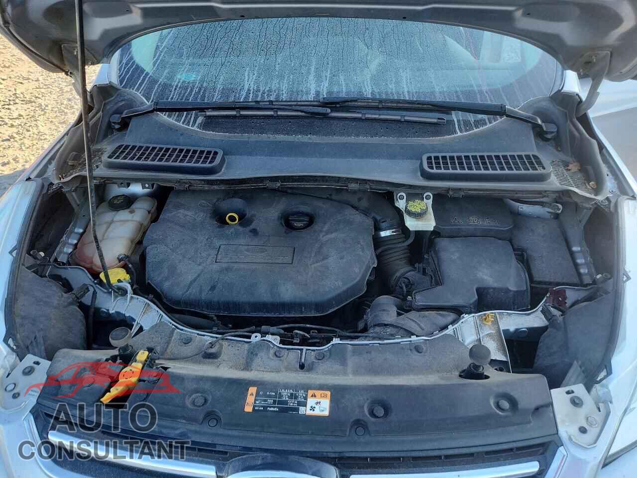 FORD ESCAPE 2016 - 1FMCU9J92GUB57739