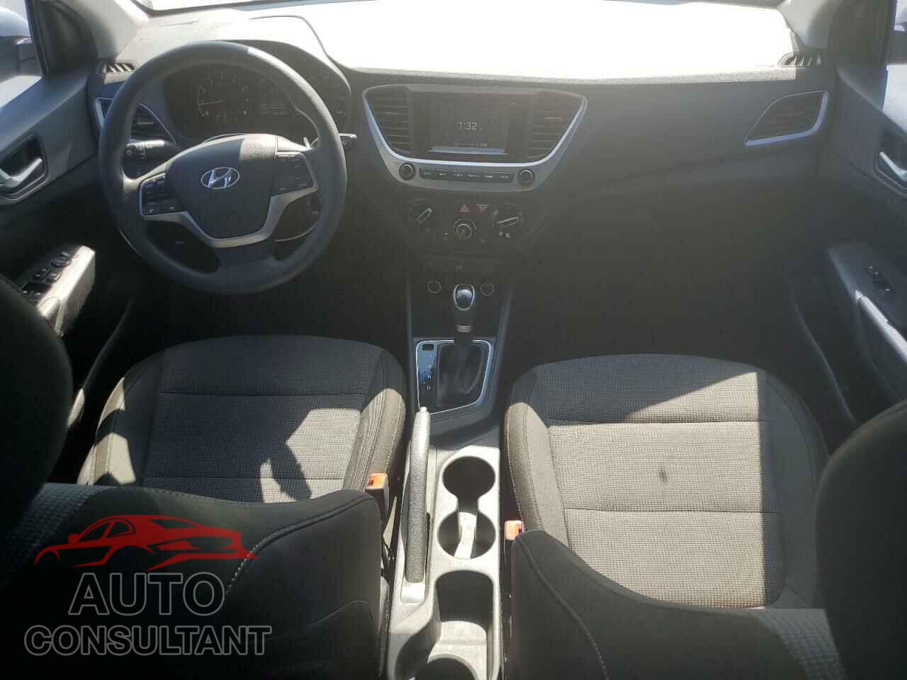 HYUNDAI ACCENT 2018 - 3KPC24A30JE028560
