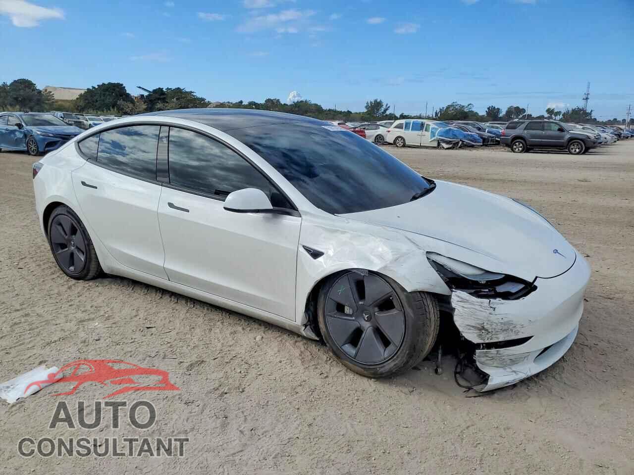 TESLA MODEL 3 2023 - 5YJ3E1EA5PF407975