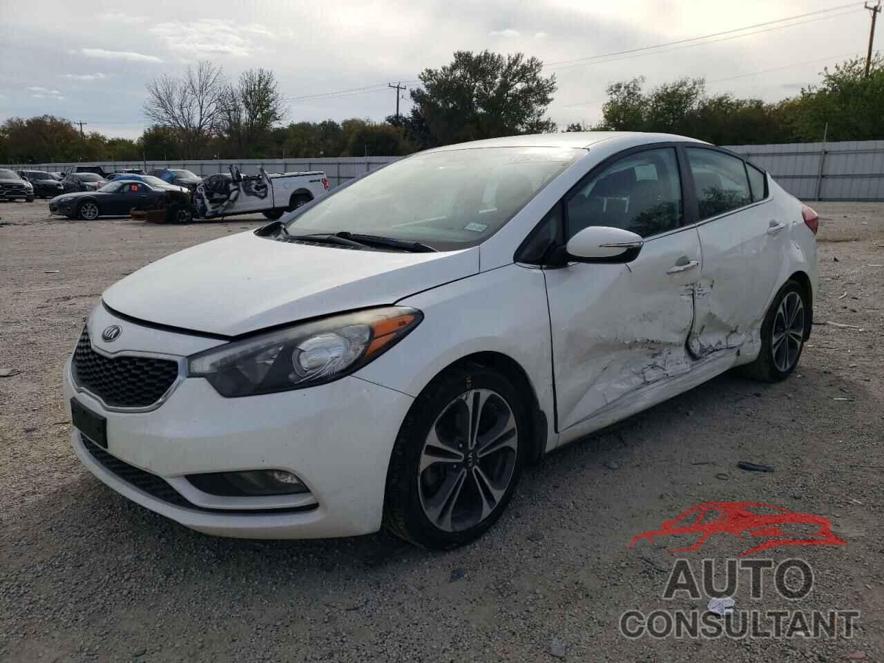 KIA FORTE 2016 - KNAFX4A88G5505375