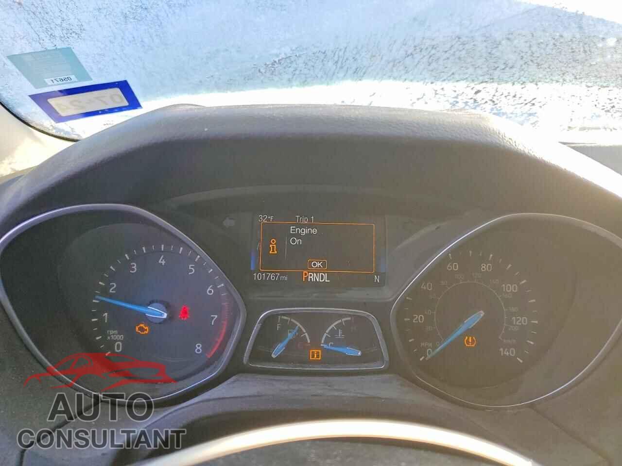 FORD FOCUS 2017 - 1FADP3K28HL217096