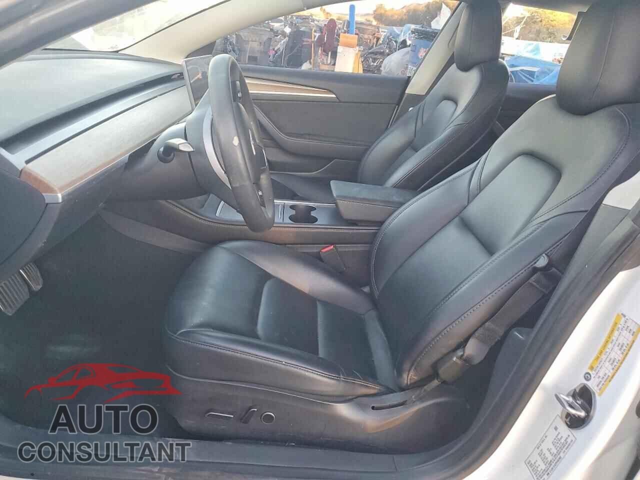 TESLA MODEL 3 2023 - 5YJ3E1EA2PF483962