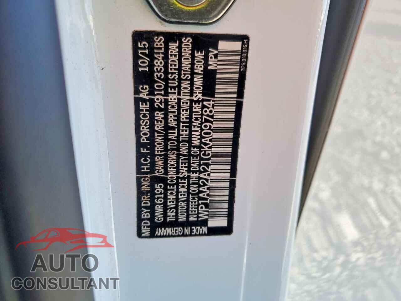 PORSCHE CAYENNE 2016 - WP1AA2A21GKA09784