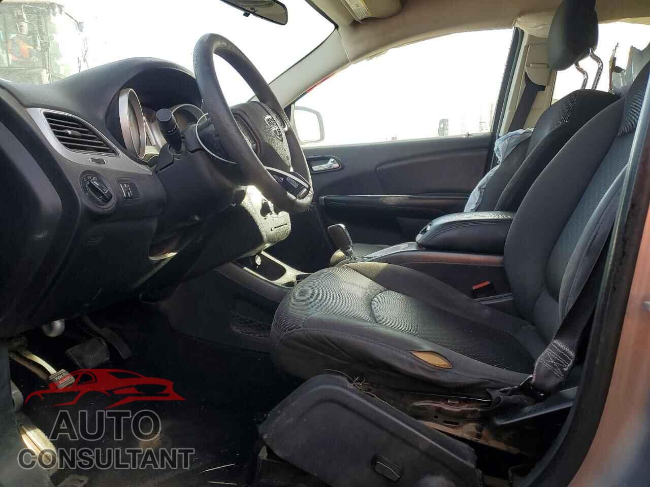 DODGE JOURNEY 2015 - 3C4PDCBGXFT668723