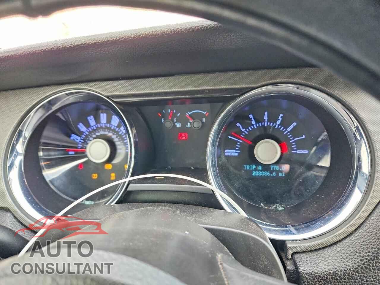 FORD MUSTANG 2012 - 1ZVBP8CF6C5285665