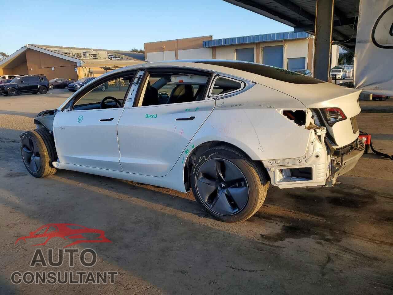 TESLA MODEL 3 2020 - 5YJ3E1EA3LF612737