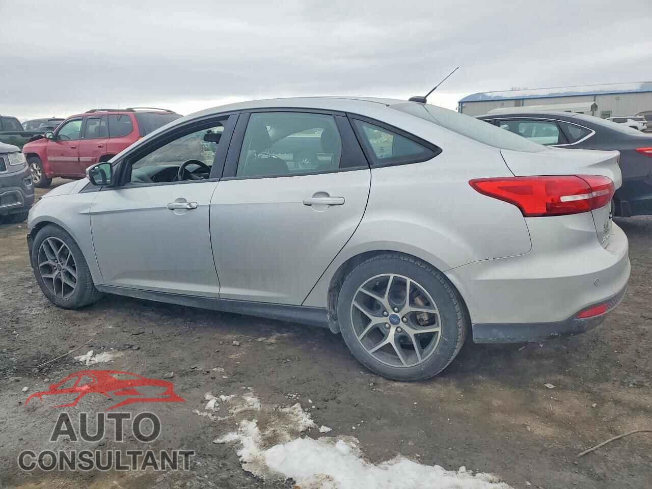 FORD FOCUS 2017 - 1FADP3H29HL242242