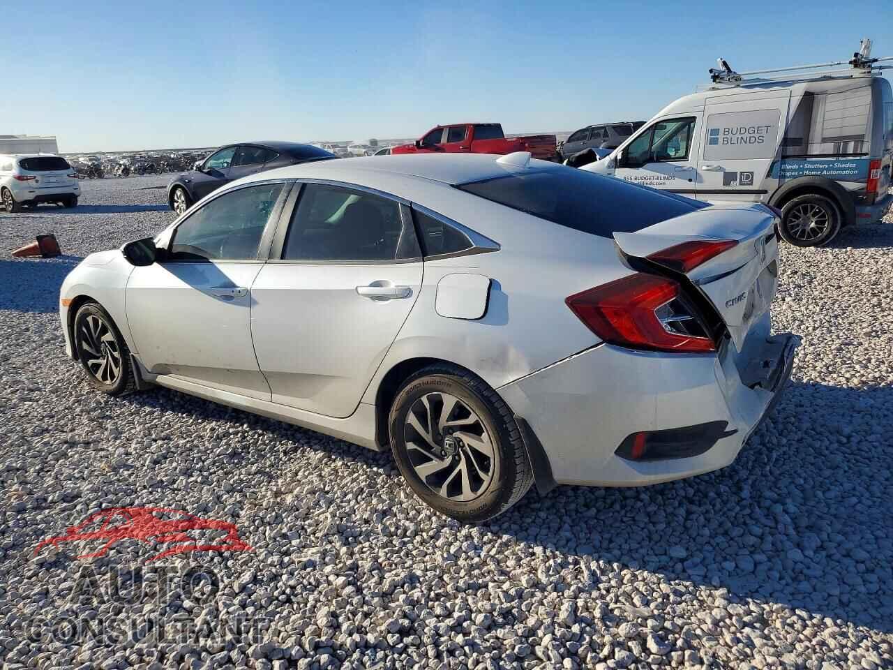 HONDA CIVIC 2017 - 19XFC2F71HE017331
