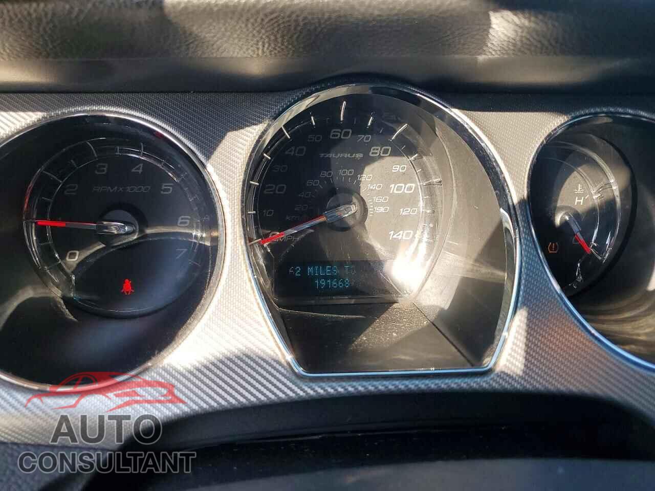 FORD TAURUS 2010 - 1FAHP2KT7AG101682