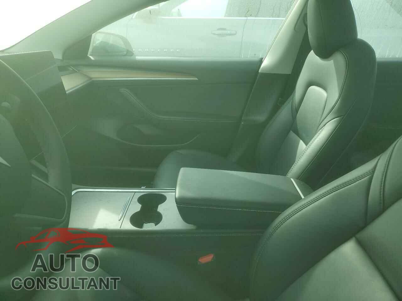 TESLA MODEL 3 2023 - 5YJ3E1EA5PF452401