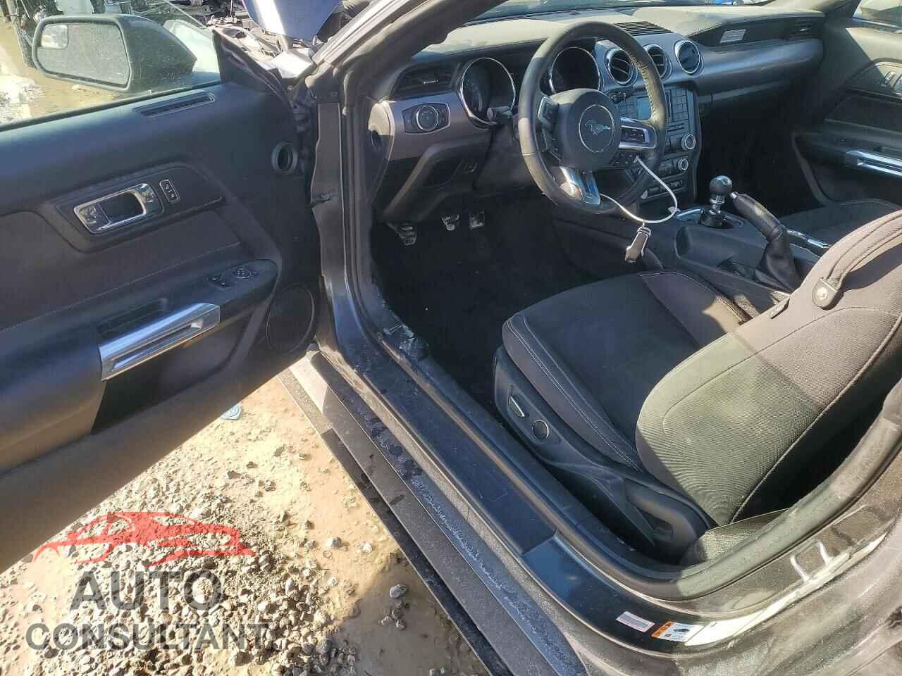FORD MUSTANG 2017 - 1FA6P8CF1H5250792