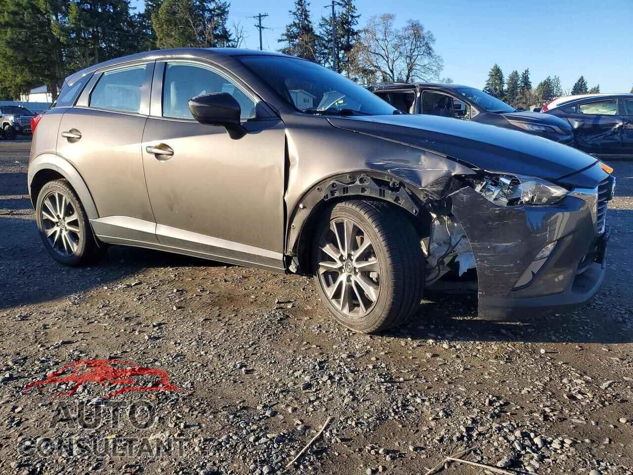 MAZDA CX-3 2017 - JM1DKFC7XH0176136