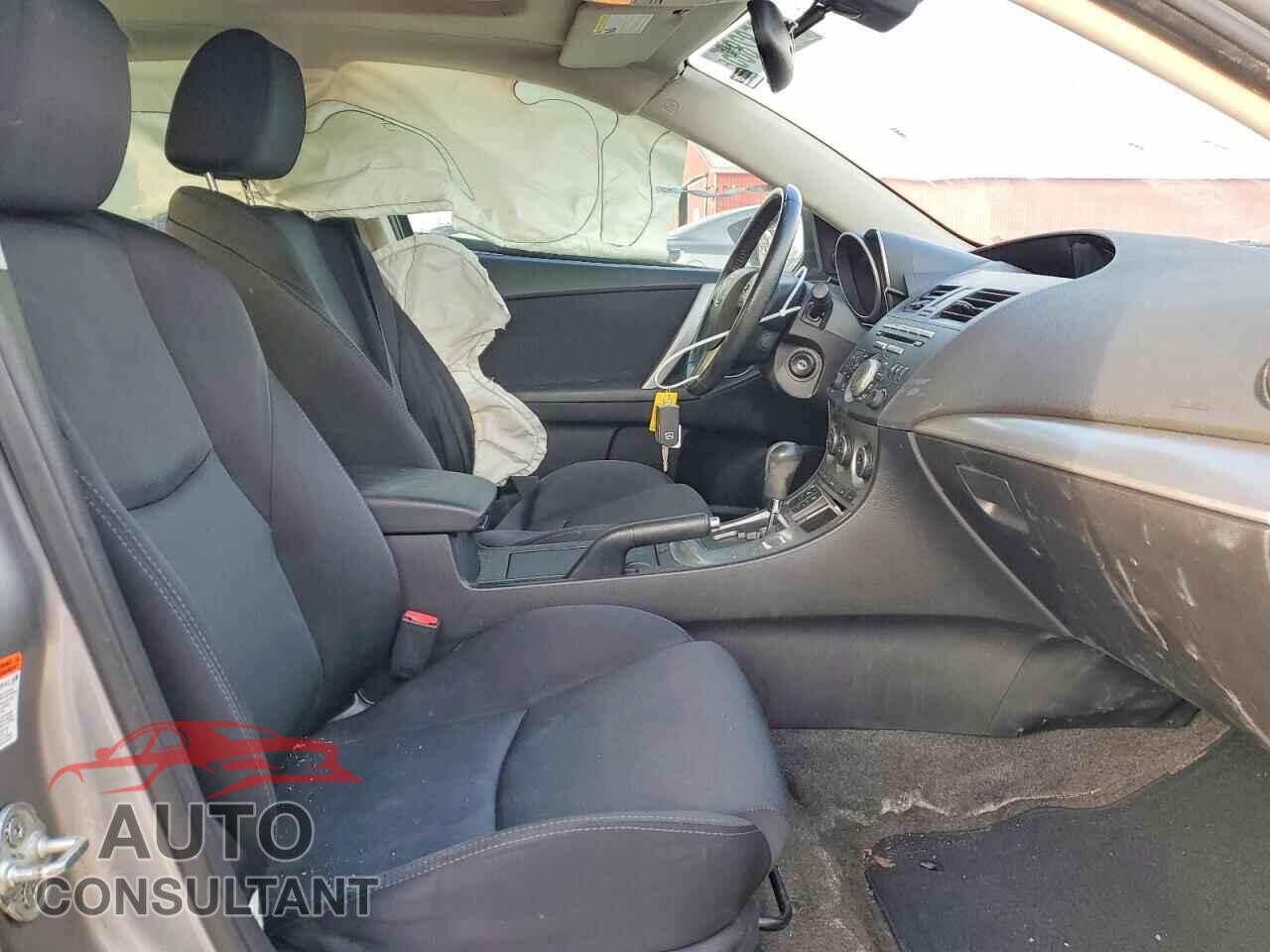 MAZDA MAZDA3 2010 - JM1BL1S55A1324538