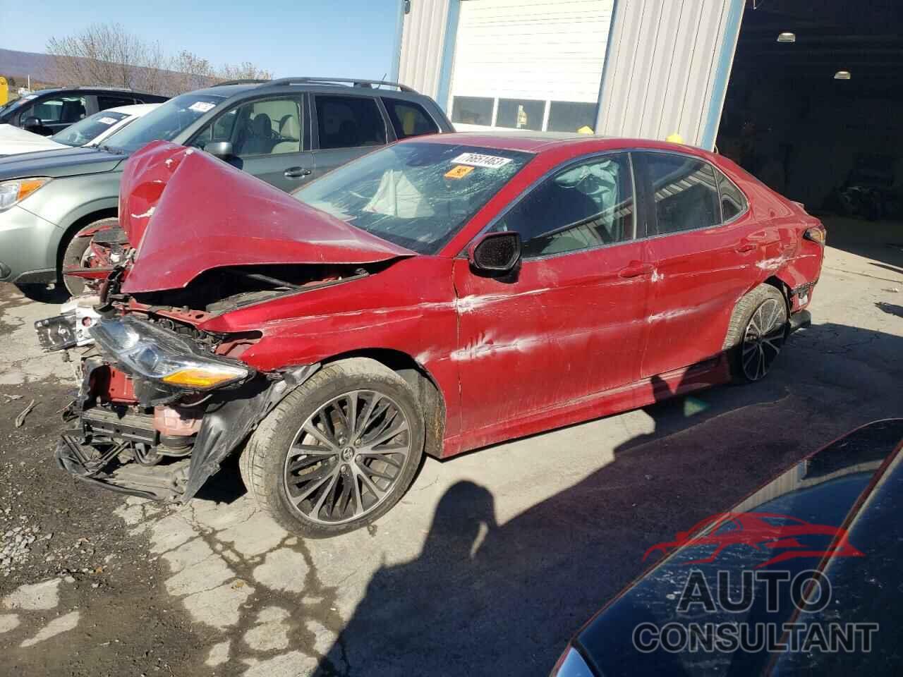 TOYOTA CAMRY 2019 - 4T1B11HK0KU195560
