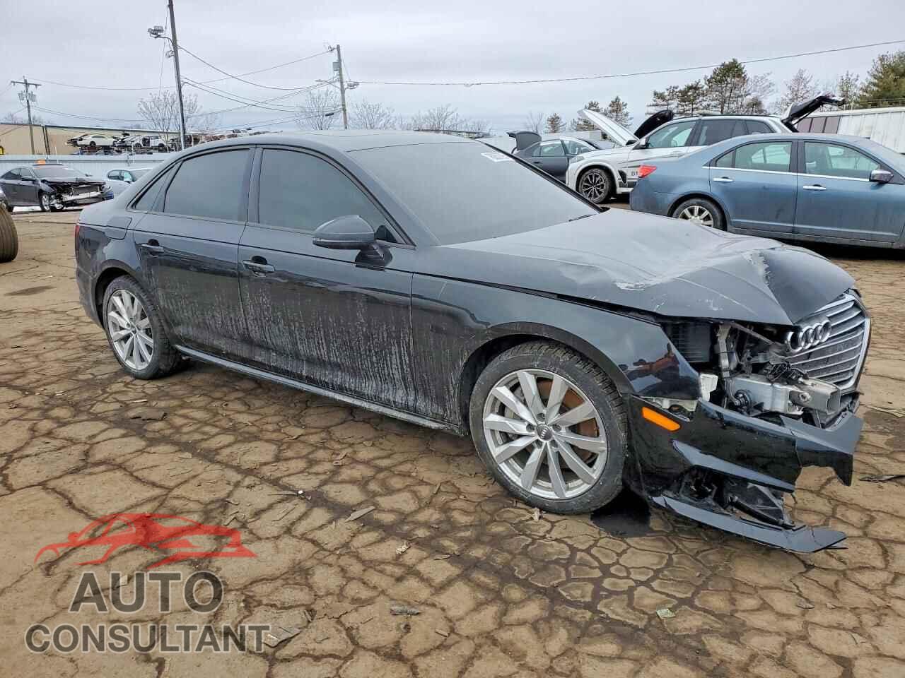 AUDI A4 2018 - WAUDNAF43JA092149