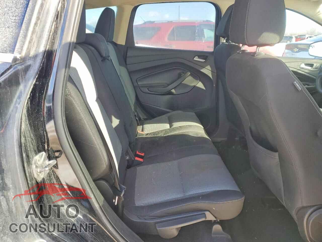 FORD ESCAPE 2017 - 1FMCU9GD4HUC74655