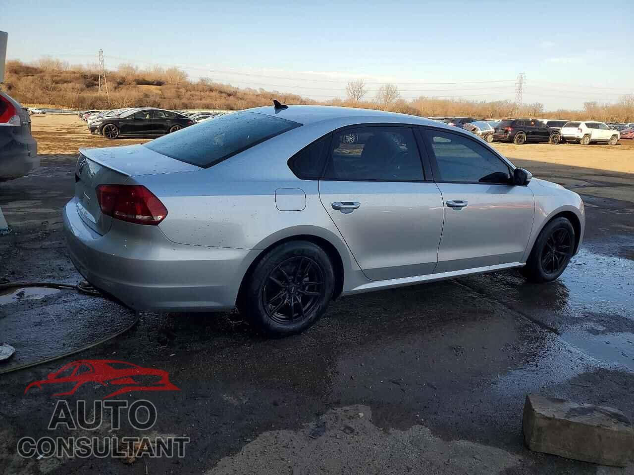 VOLKSWAGEN PASSAT 2014 - 1VWAP7A32EC005401
