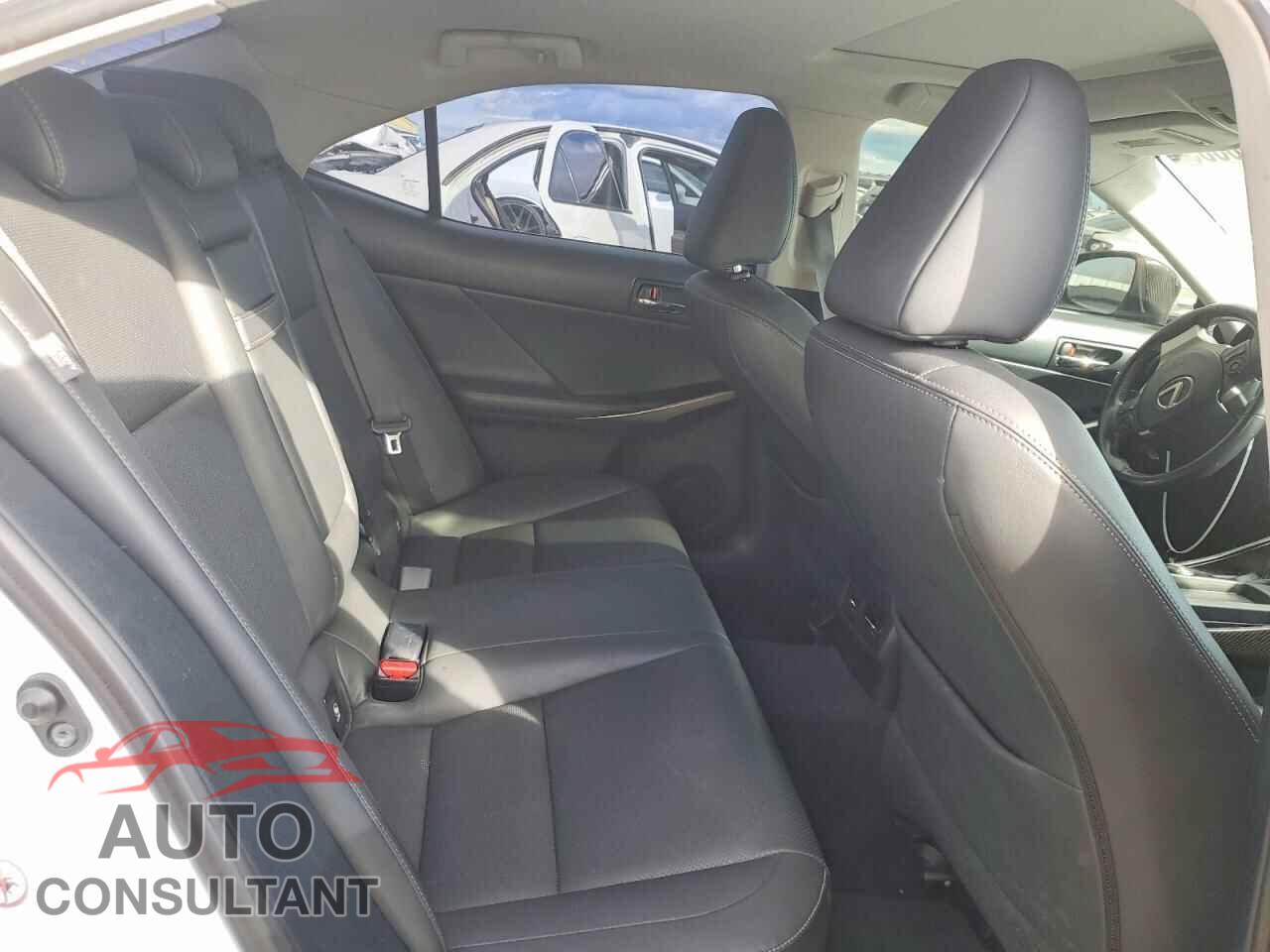 LEXUS IS 2016 - JTHBA1D27G5007210