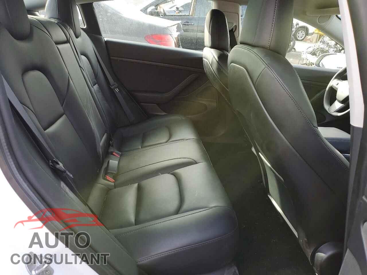 TESLA MODEL 3 2020 - 5YJ3E1EA5LF740302