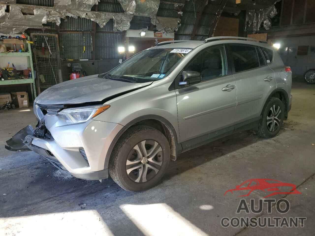 TOYOTA RAV4 2018 - JTMBFREV3JJ197127