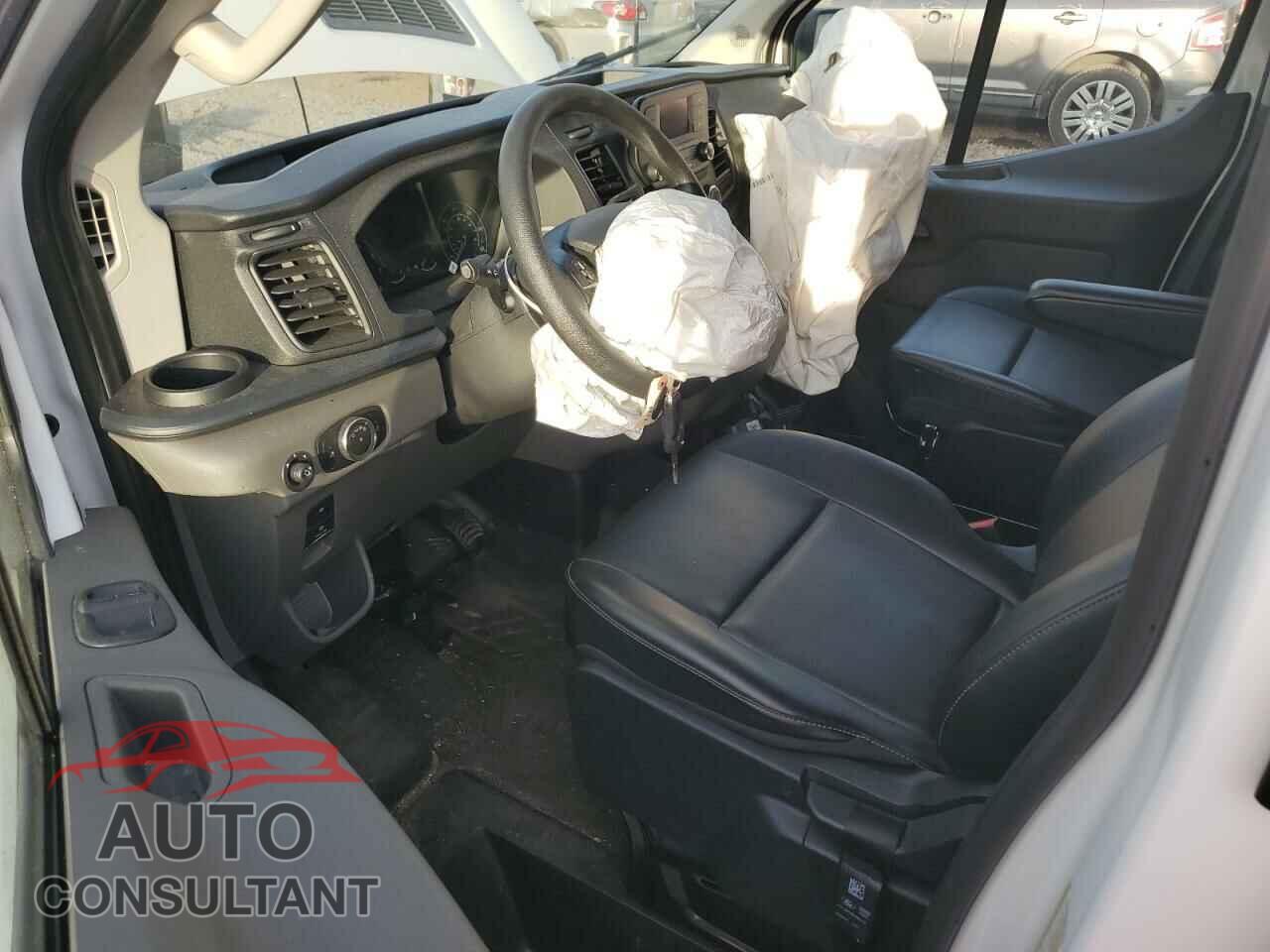 FORD TRANSIT 2023 - 1FTBR1Y80PKB43852