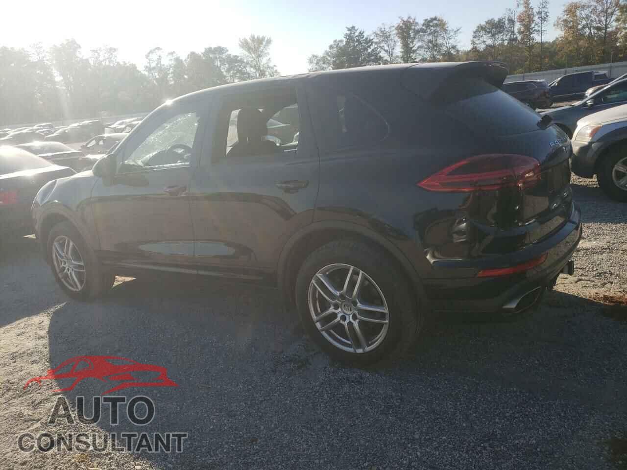 PORSCHE CAYENNE 2016 - WP1AA2A29GLA02950